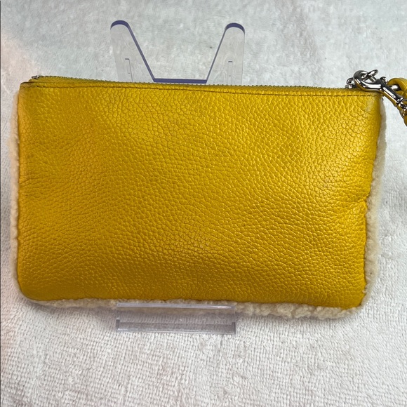 Coach 2015 Mustard Yellow Leather Wristlet - Picture 2 of 6